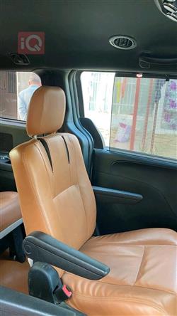 دودج جراند كارافان